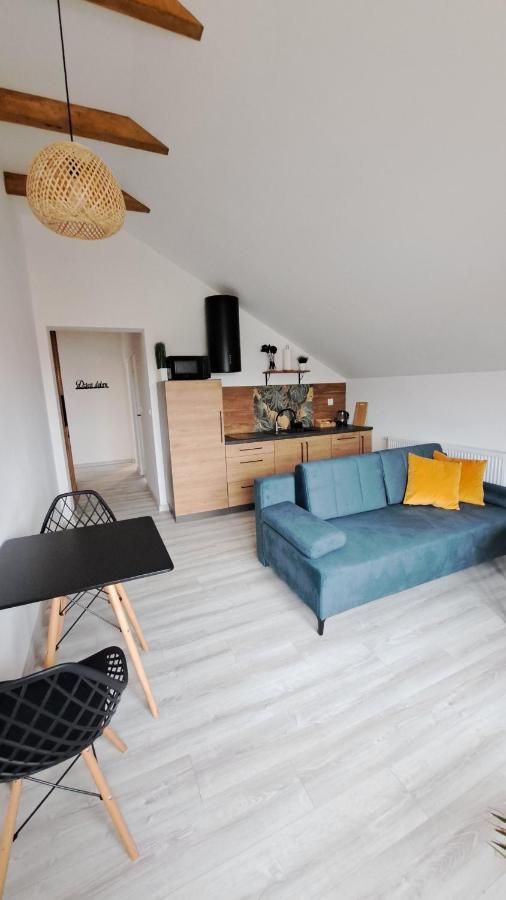 Apartamenty Bujaki อุสทรอน ภายนอก รูปภาพ
