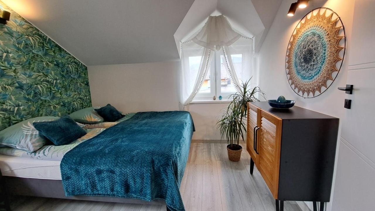 Apartamenty Bujaki อุสทรอน ภายนอก รูปภาพ