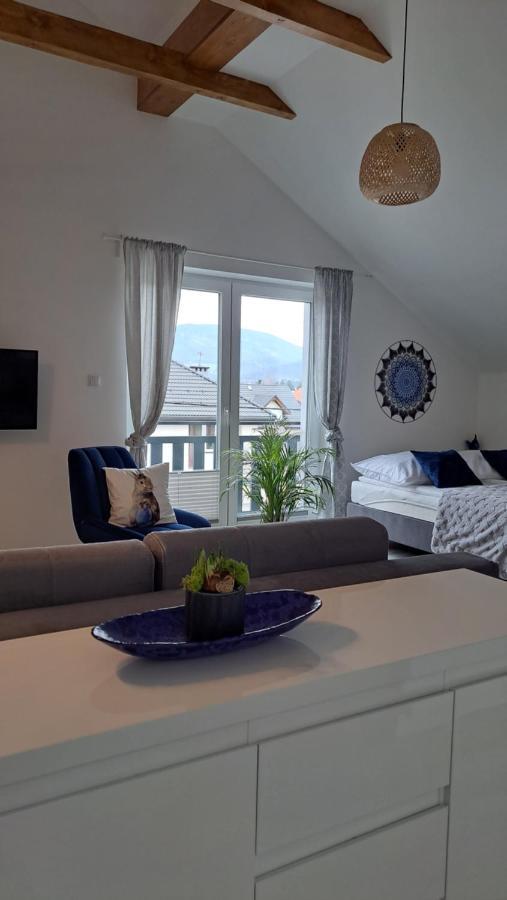 Apartamenty Bujaki อุสทรอน ภายนอก รูปภาพ